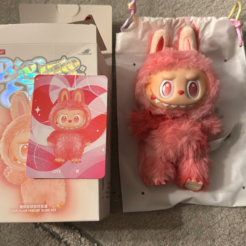 POP MART Labubu Big Into Energy “LOVE” Keychain – 100% Authentic